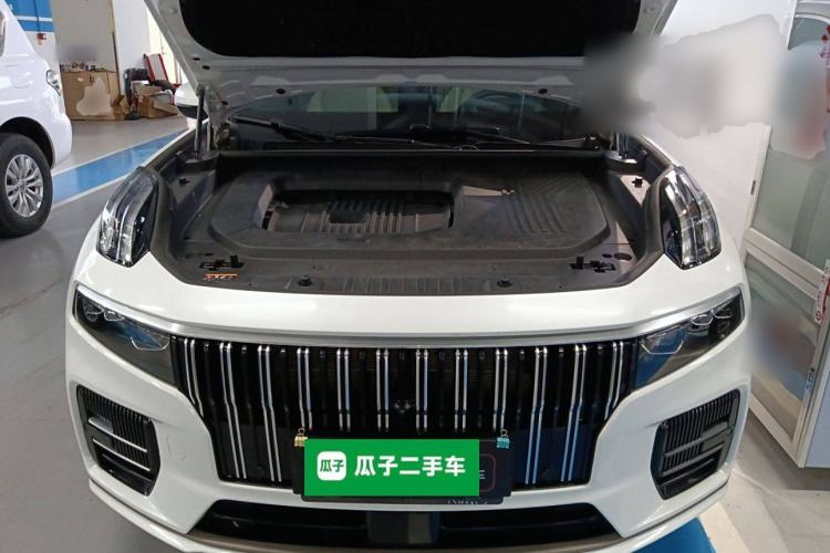 Used Lynk & Co 09 2021 2.0T Ultra Six-Seater Engine Bay