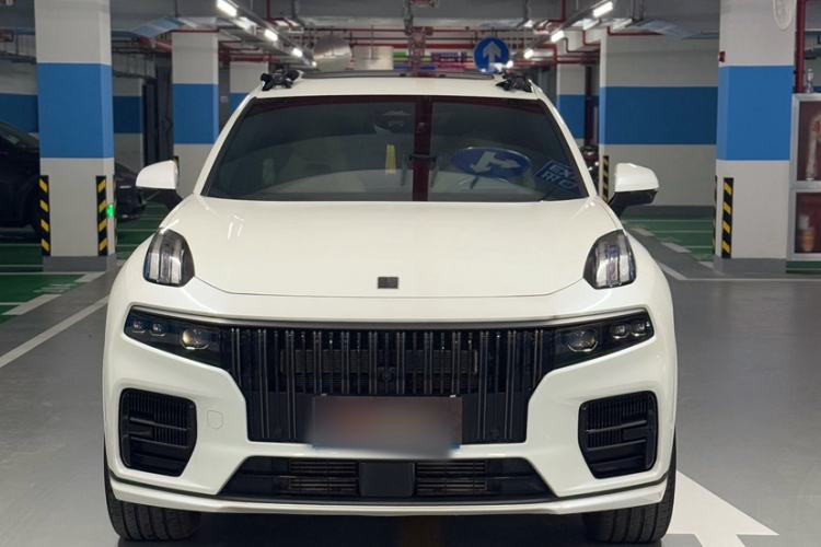 Used Lynk & Co 09 2021 2.0T Halo Six-Seater Exterior 1