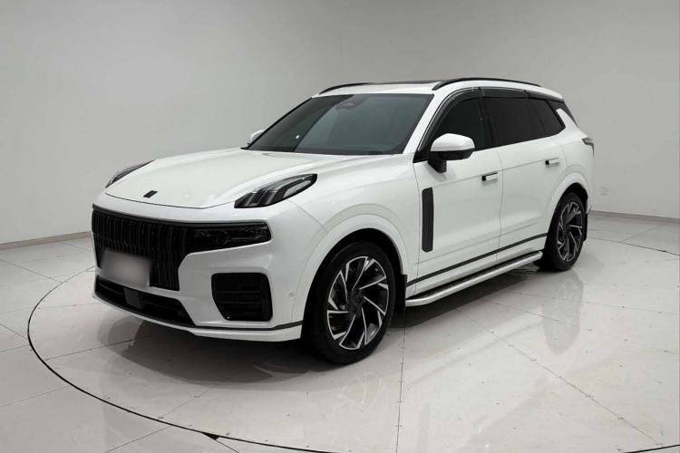 Used Lynk & Co 09 2021 2.0T Halo Six-Seater Exterior 4