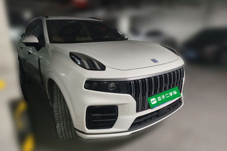 Used Lynk & Co 09 2021 2.0T Halo Six-Seater Front Right 45 Deg