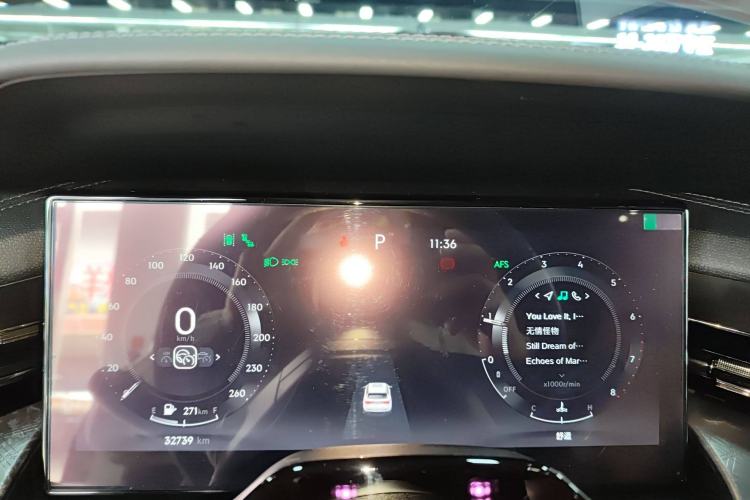 Used Lynk & Co 09 2021 2.0T Halo Six-Seater Instrument Cluster