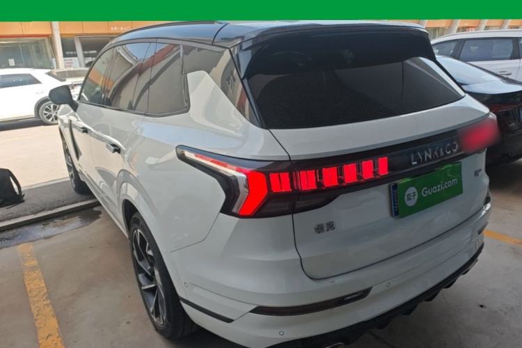 Used Lynk & Co 09 2021 2.0T Halo Seven-Seater Rear Left 45 Deg