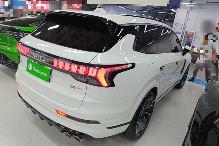 Used Lynk & Co 09 2021 2.0T Halo Seven-Seater Rear Right 45 Deg