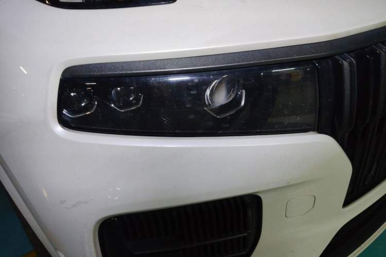 Used Lynk & Co 09 2021 2.0T Halo Seven-Seater Right Front Headlight