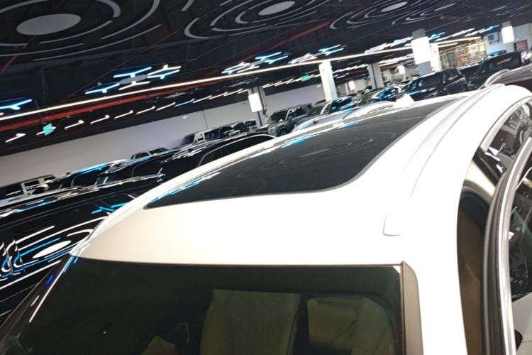 Used Lynk & Co 09 2021 2.0T Ultra 7-Seater Roof