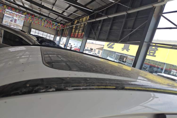 Used Lynk & Co 09 2021 2.0T Halo Six-Seater Roof