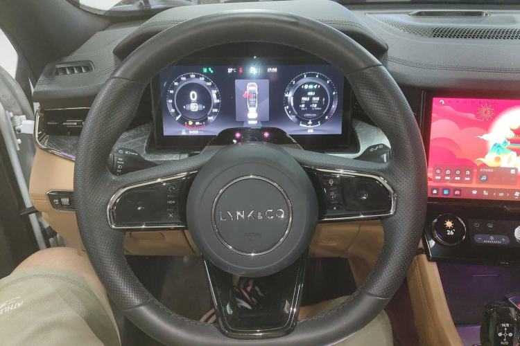 Used Lynk & Co 09 2021 2.0T Halo Six-Seater Steering Wheel