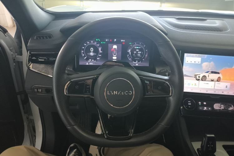 Used Lynk & Co 09 2021 2.0T Ultra Six-Seater Steering Wheel