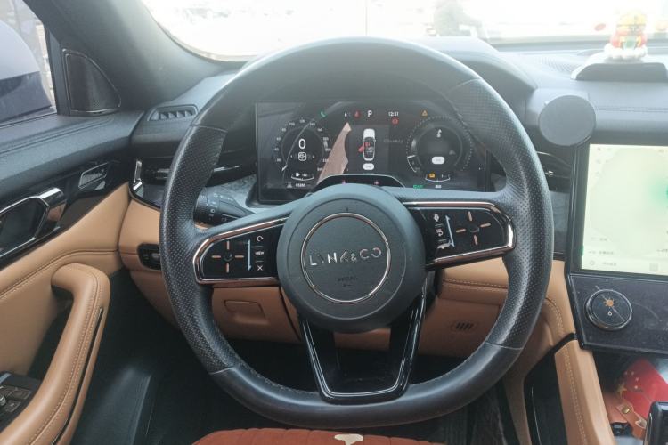 Used Lynk & Co 09 2021 2.0T Halo Seven-Seater Steering Wheel