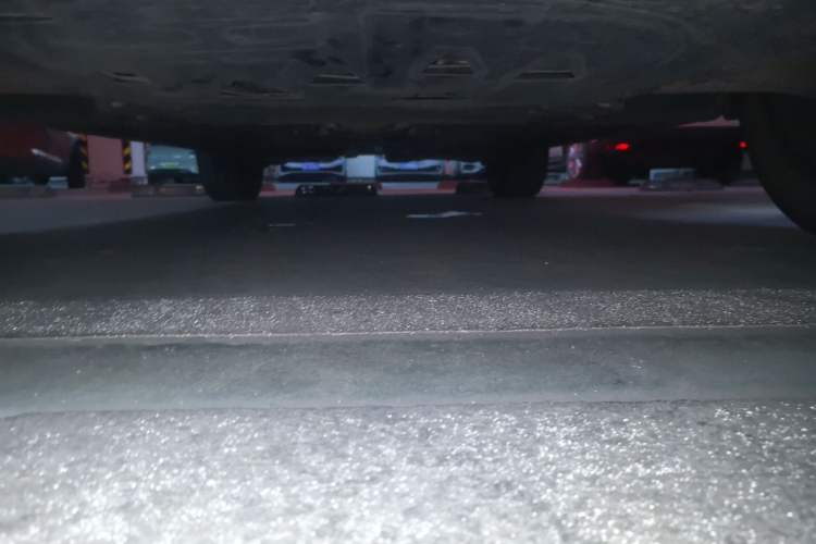 Used Lynk & Co 09 2021 2.0T Halo Six-Seater Chassis Front
