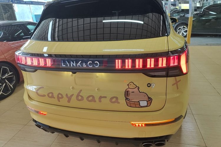 Used Lynk & Co 09 2021 2.0T Halo Six-Seater Rear