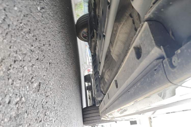 Used Lynk & Co 09  Chassis Front Left