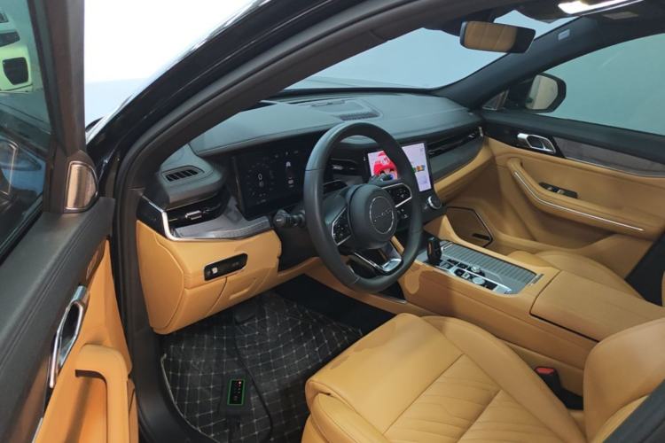 Used Lynk & Co 09 2024 2.0T Four-Wheel Drive Sport Edition Five Seats Driver Seat