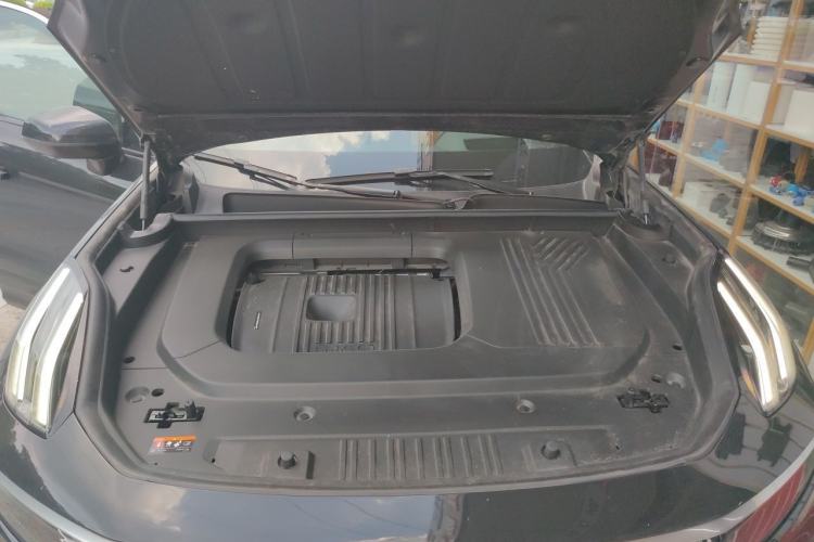 Used Lynk & Co 09 2024 2.0T All-Wheel Drive Global Version 7 Seats Engine Bay