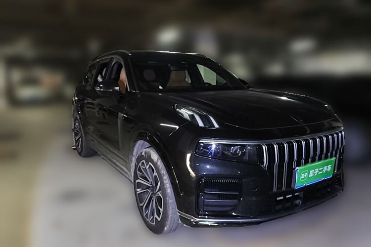 Used Lynk & Co 09 2024 2.0T Four-Wheel Drive Sport Edition Five Seats Front Right 45 Deg