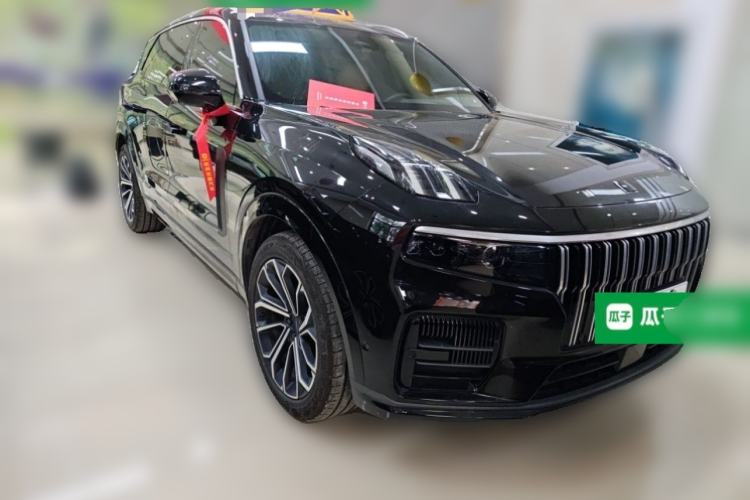 Used Lynk & Co 09 2024 2.0T All-Wheel Drive Global Version 7 Seats Front Right 45 Deg