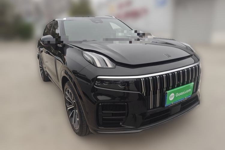 Used Lynk & Co 09 2024 2.0T All-Wheel Drive Global Version 7 Seats Front Right 45 Deg