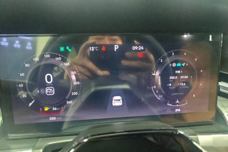 Used Lynk & Co 09 2024 2.0T Four-Wheel Drive Sport Edition Five Seats Instrument Cluster