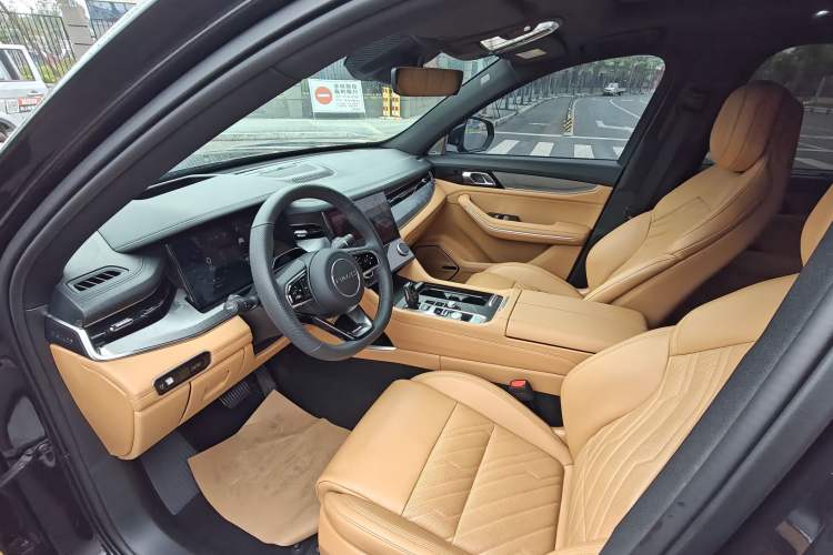 Used Lynk & Co 09 2024 2.0T Four-Wheel Drive Sport Edition Five Seats Interior 2