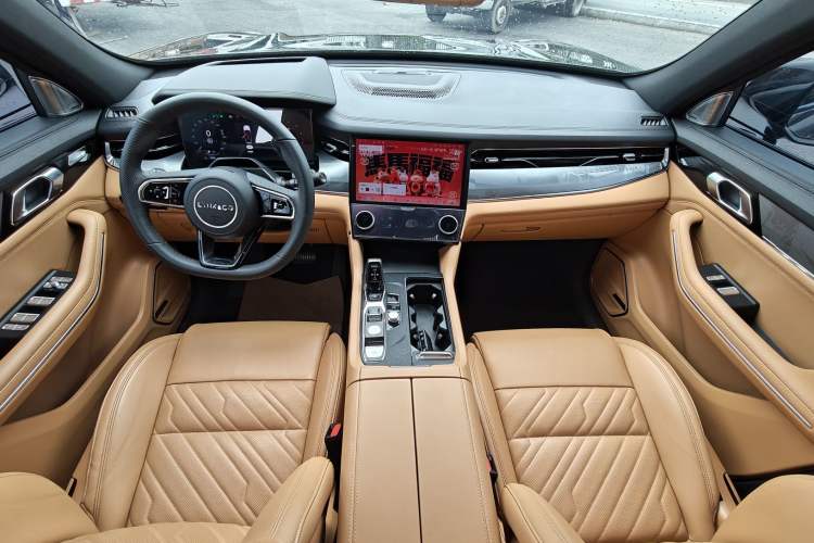 Used Lynk & Co 09 2024 2.0T Four-Wheel Drive Sport Edition Five Seats Interior 6