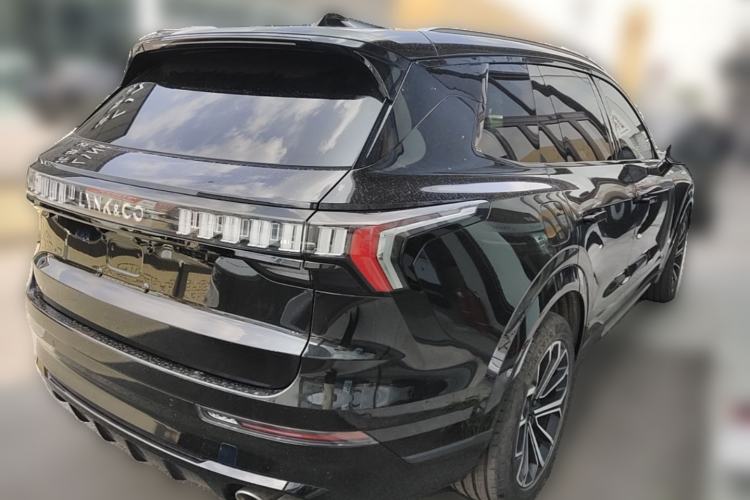 Used Lynk & Co 09  Rear Right 45 Deg