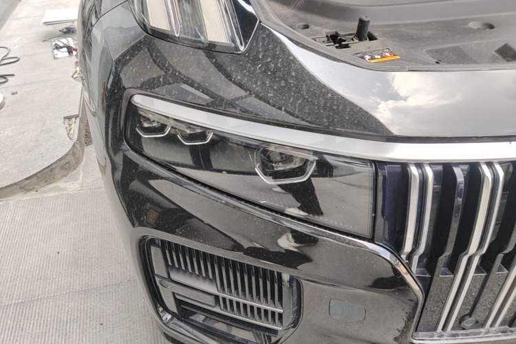 Used Lynk & Co 09  Right Front Headlight
