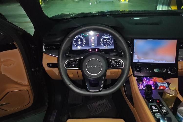 Used Lynk & Co 09 2024 2.0T Four-Wheel Drive Sport Edition Five Seats Steering Wheel