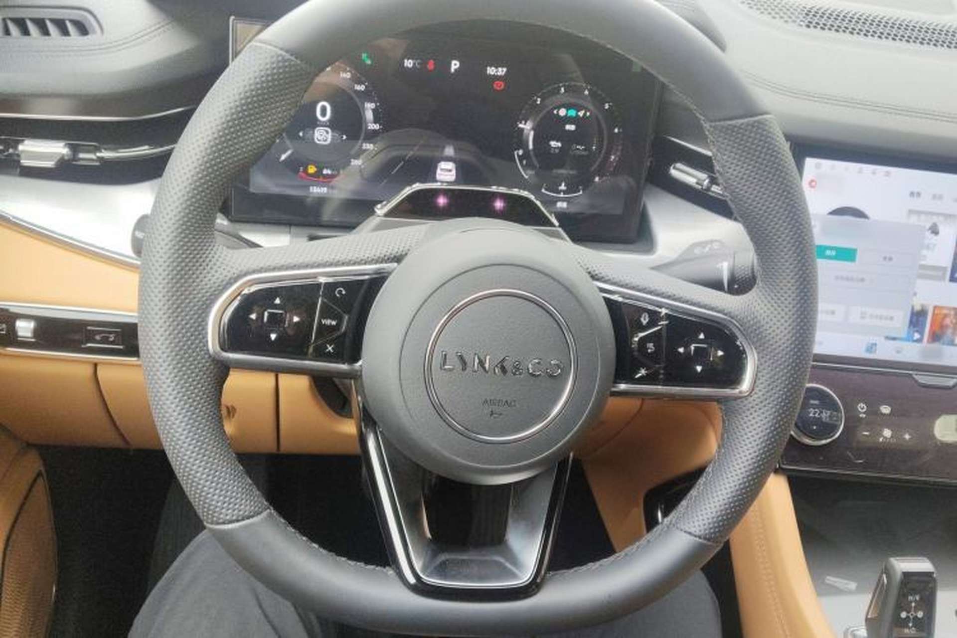 Used Lynk & Co 09 2024 2.0T Four-Wheel Drive Sport Edition Five Seats Steering Wheel