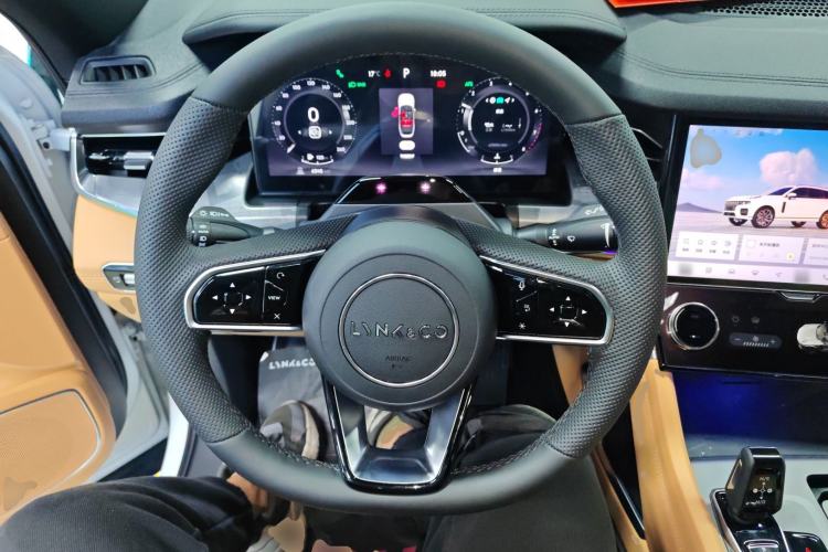 Used Lynk & Co 09 2024 2.0T Four-Wheel Drive Sport Edition Five Seats Steering Wheel