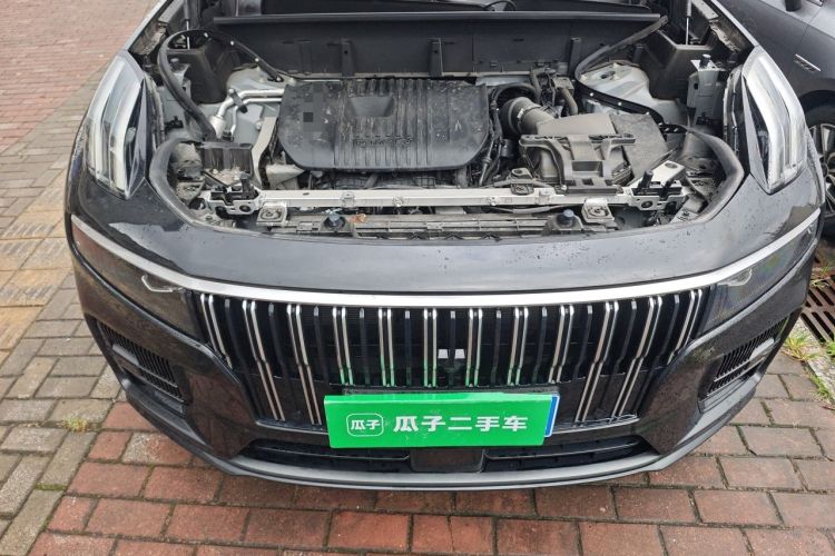 Used Lynk & Co 09 2024 2.0T Four-Wheel Drive Sport Edition Five Seats Engine Bay