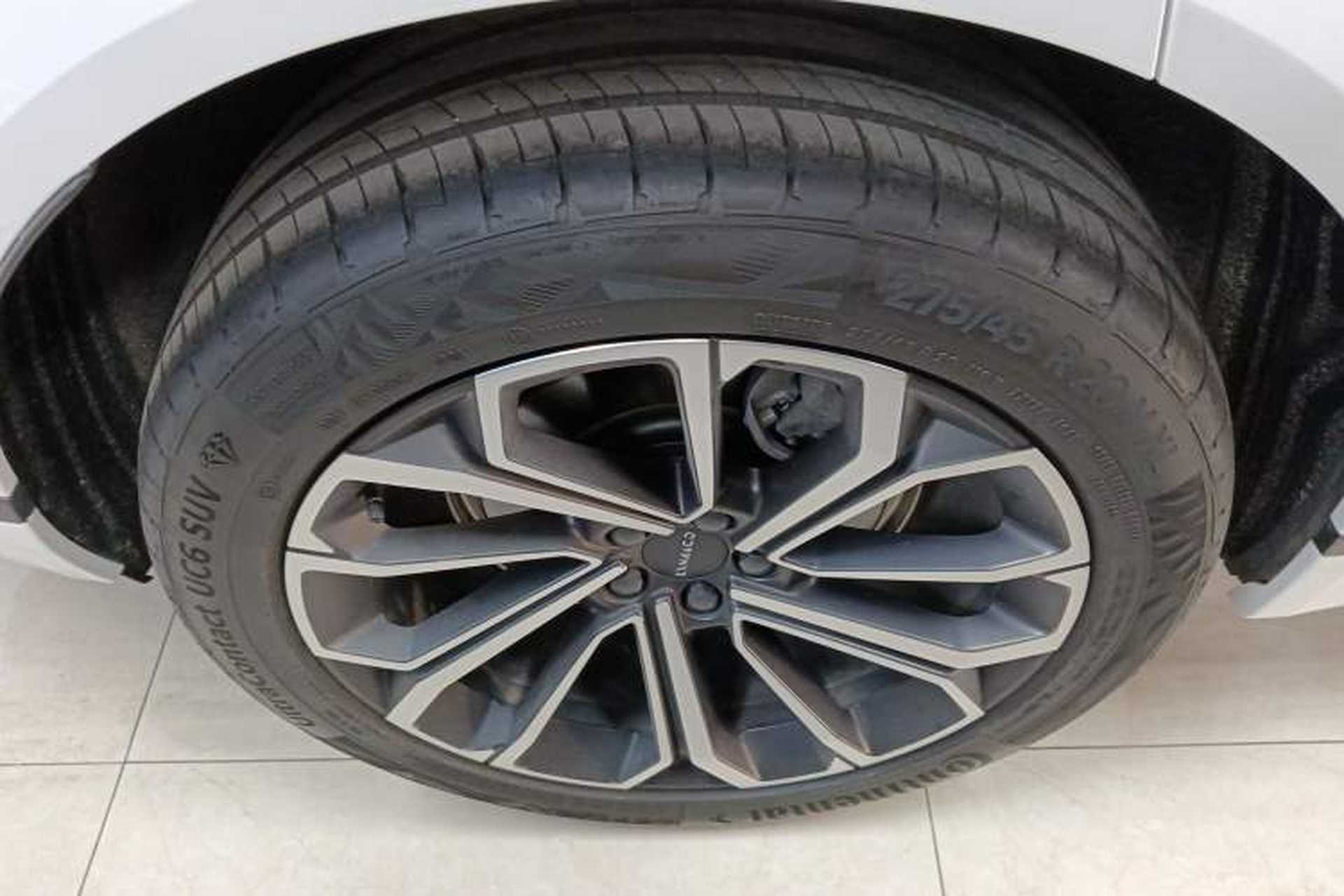 Used Lynk & Co 09 2024 2.0T Four-Wheel Drive Sport Edition Five Seats Exterior 8