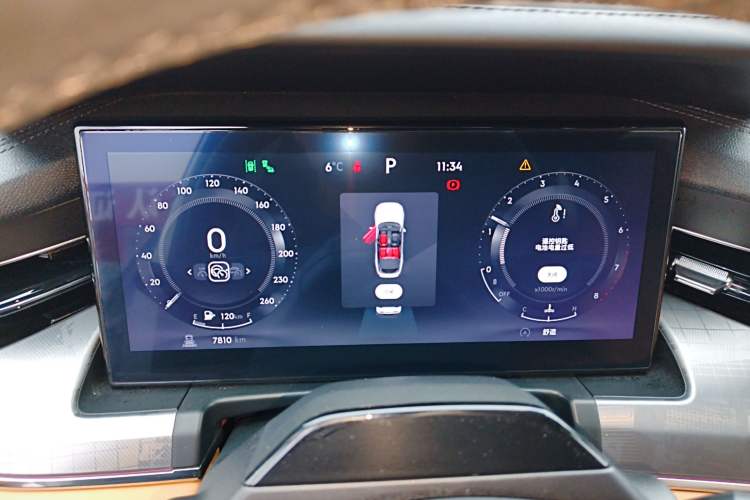 Used Lynk & Co 09 2024 2.0T Four-Wheel Drive Sport Edition Five Seats Instrument Cluster
