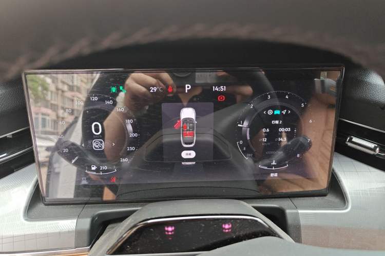 Used Lynk & Co 09 2024 2.0T Four-Wheel Drive Sport Edition Five Seats Instrument Cluster