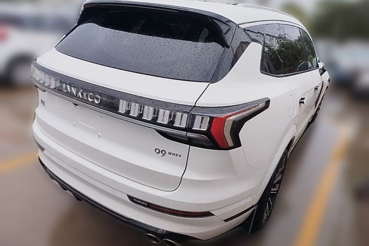 Used Lynk & Co 09 2024 2.0T Four-Wheel Drive Sport Edition Five Seats Rear Right 45 Deg