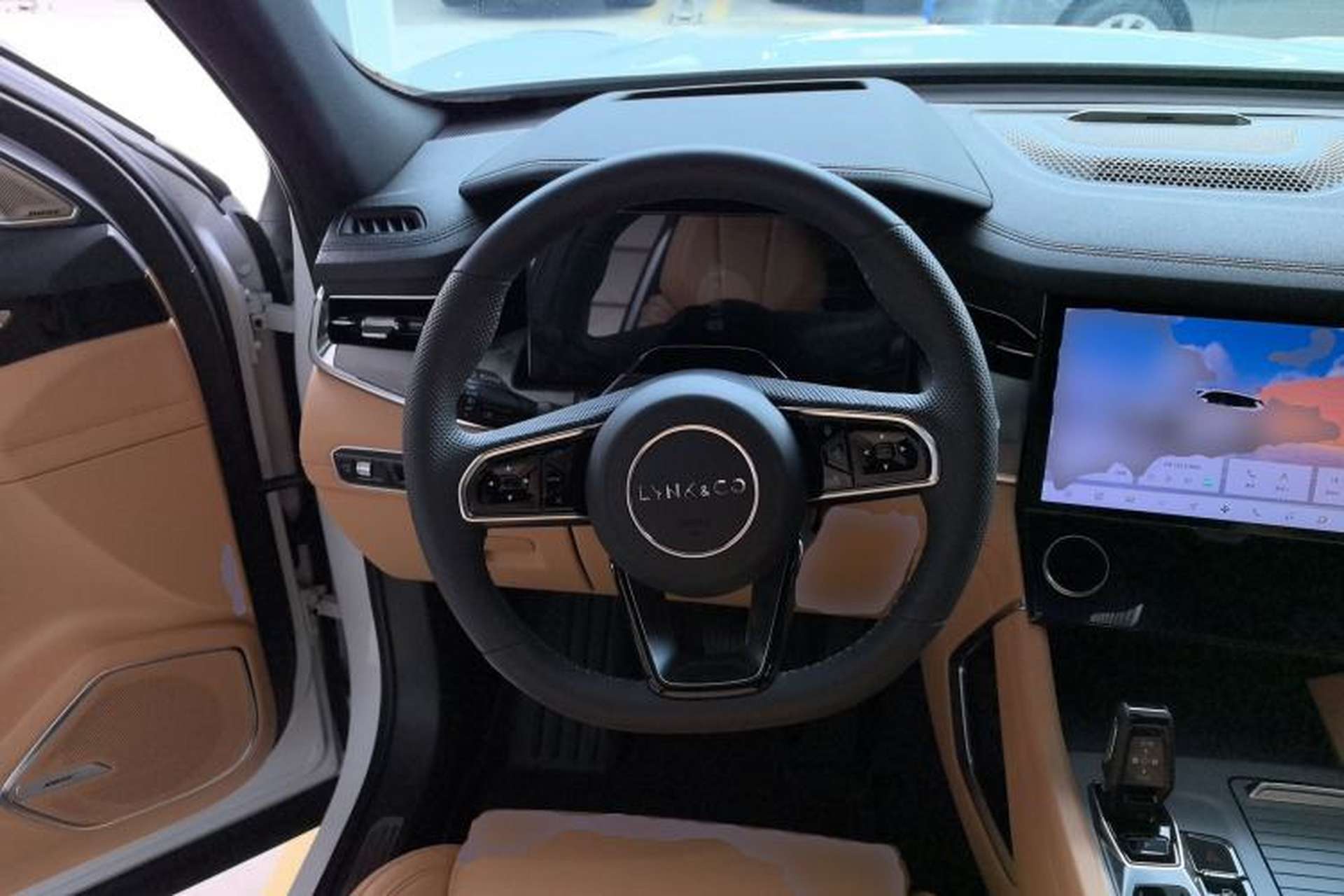 Used Lynk & Co 09 2024 2.0T Four-Wheel Drive Sport Edition Five Seats Steering Wheel