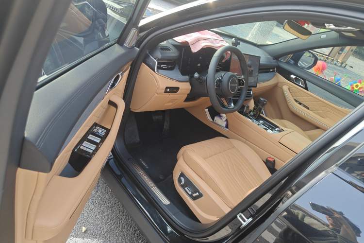 Used Lynk & Co 09 2026 Model 2.0T Four-Wheel Drive Exploration Edition Ultra Driver Seat