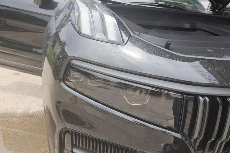 Used Lynk & Co 09 2026 Model 2.0T Four-Wheel Drive Exploration Edition Ultra Right Front Headlight