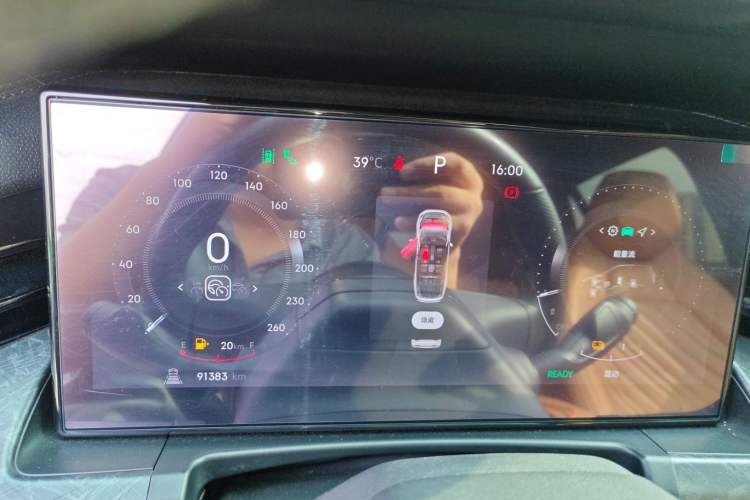 Used Lynk & Co 09 EM-P 2021 2.0T PHEV Halo Seven-Seater Instrument Cluster