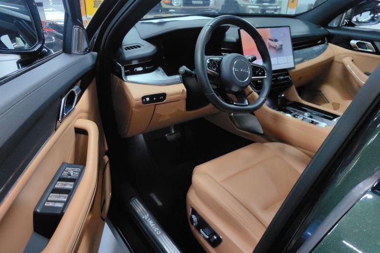 Used Lynk & Co 09 EM-P 2024 2.0TD EM-P Four-Wheel Drive ULTRA Six-Seater Driver Seat