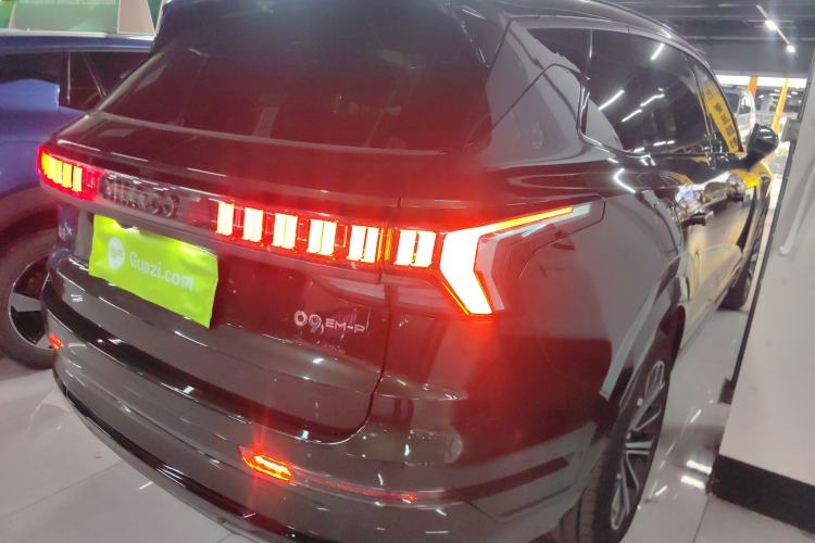 Used Lynk & Co 09 EM-P 2024 2.0TD EM-P Four-Wheel Drive ULTRA Six-Seater Rear Right 45 Deg