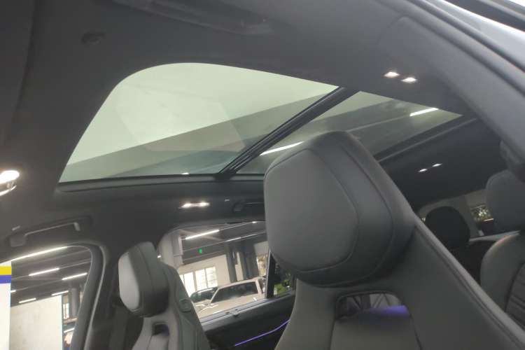 Used Lynk & Co 09 EM-P 2021 2.0T PHEV Halo Six-Seater Headliner