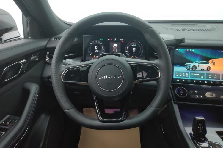Used Lynk & Co 09 EM-P 2021 2.0T PHEV Halo Six-Seater Steering Wheel