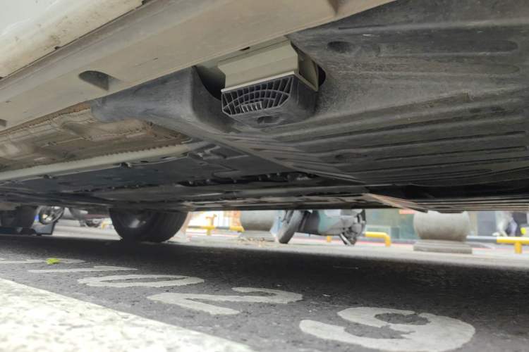 Used Lynk & Co 09 EM-P 2021 2.0T PHEV Ultra Six-Seater Chassis Rear Left