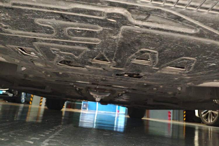 Used Lynk & Co 09 EM-P 2021 2.0T PHEV Halo Six-Seater Chassis Front