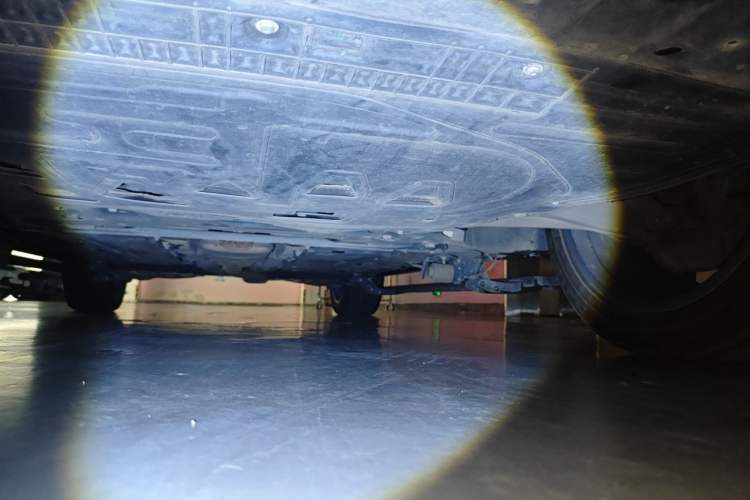 Used Lynk & Co 09 EM-P 2021 2.0T PHEV Halo Six-Seater Chassis Front