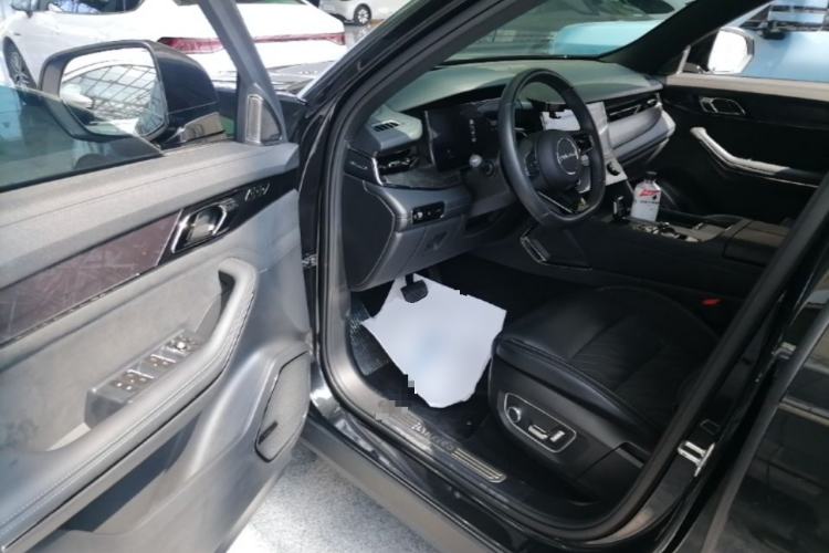 Used Lynk & Co 09 EM-P 2021 2.0T PHEV Halo Seven-Seater Driver Seat