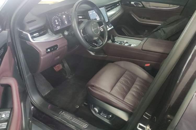 Used Lynk & Co 09 EM-P 2021 2.0T PHEV Ultra 7-Seater Driver Seat