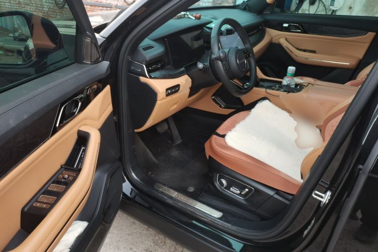 Used Lynk & Co 09 EM-P 2021 2.0T PHEV Ultra 7-Seater Driver Seat