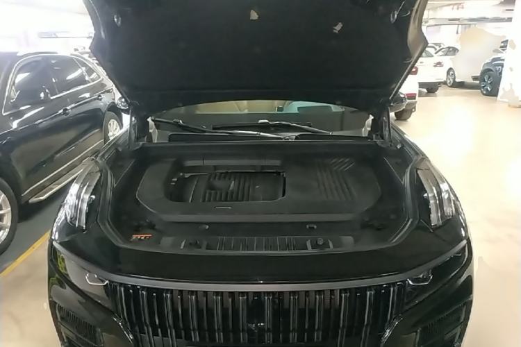Used Lynk & Co 09 EM-P 2021 2.0T PHEV Halo Seven-Seater Engine Bay