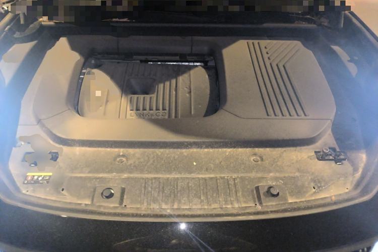 Used Lynk & Co 09 EM-P 2021 2.0T PHEV Halo Six-Seater Engine Bay